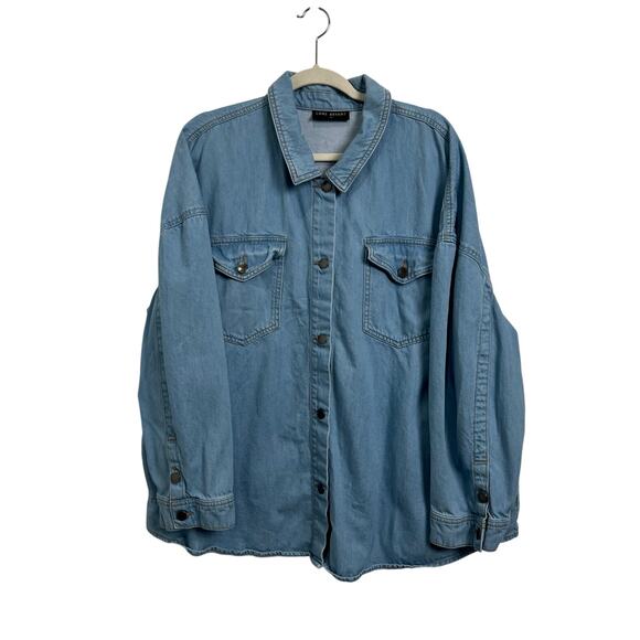 Lane Bryant Light Wash Blue Denim Jean Jacket Women's Size 24 Plus Size - Picture 1 of 9